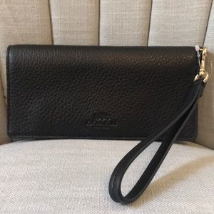 Coach Wristlet- NWT!
